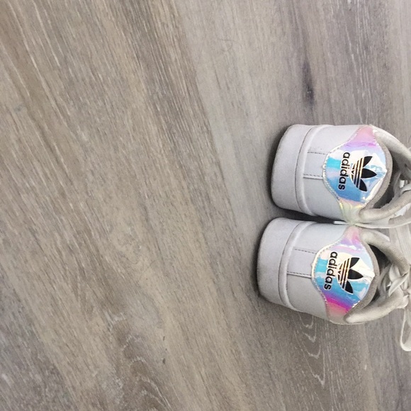 Adidas shoes - Picture 4 of 5